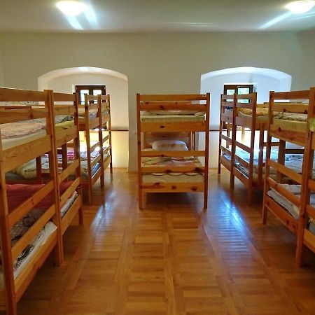 Dom Pristava Hotel Jesenice Luaran gambar