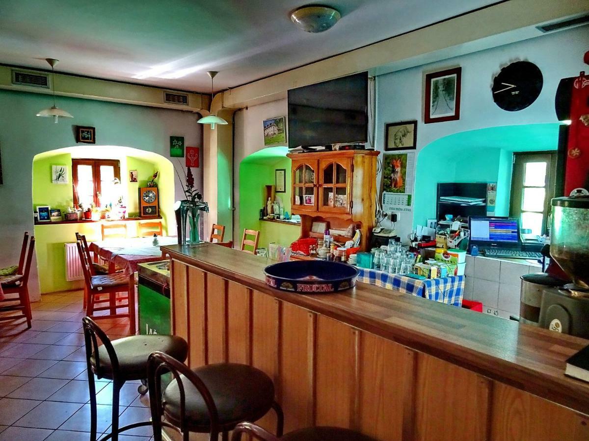 Dom Pristava Hotel Jesenice Luaran gambar