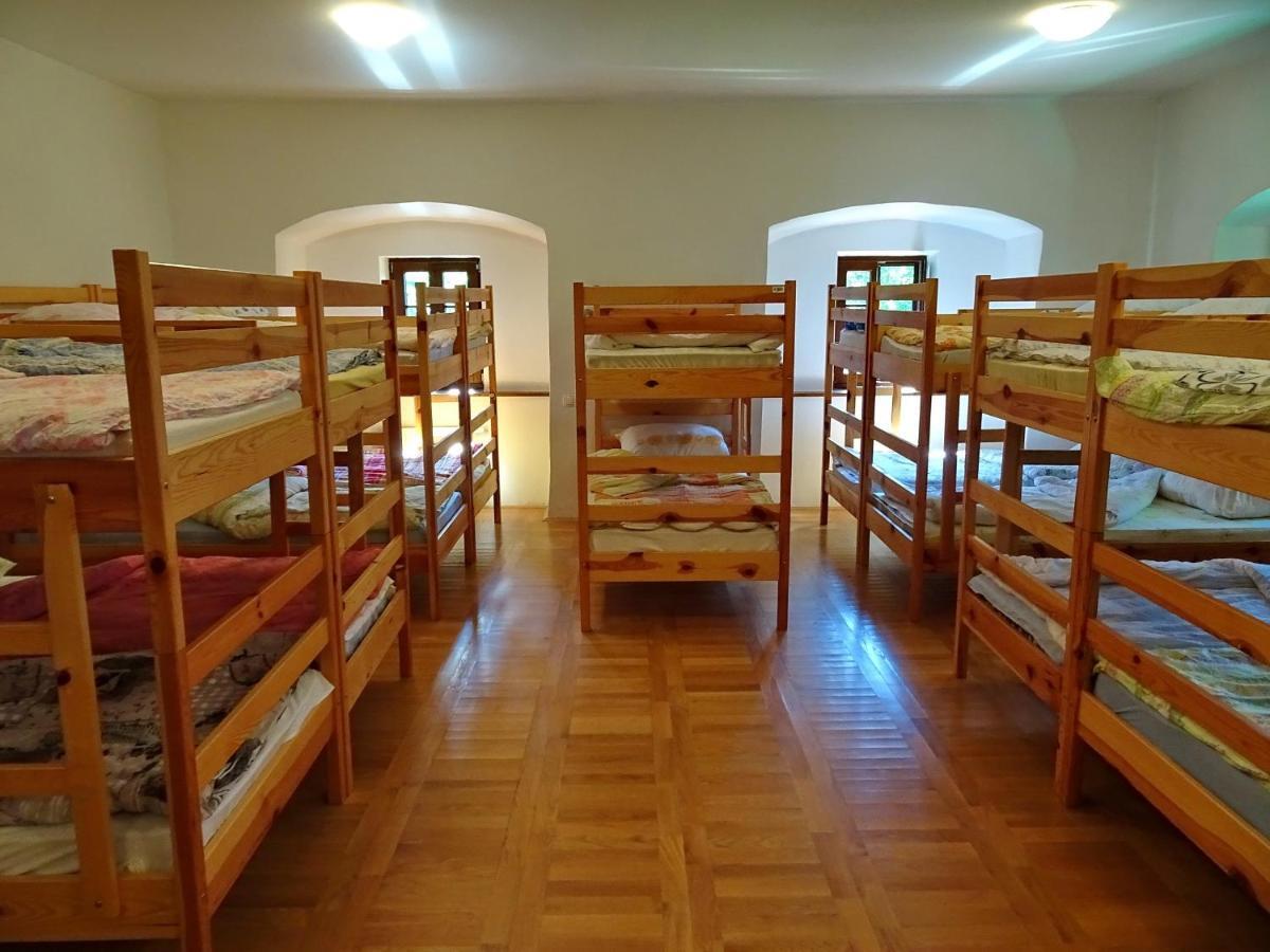 Dom Pristava Hotel Jesenice Luaran gambar